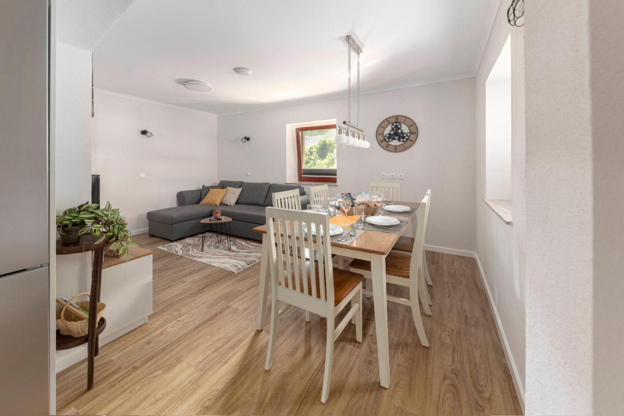 Apartments Ribnica Бохінь Екстер'єр фото